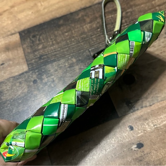 Nahui Ollin Green Wrapper Wristlet - Picture 3 of 8
